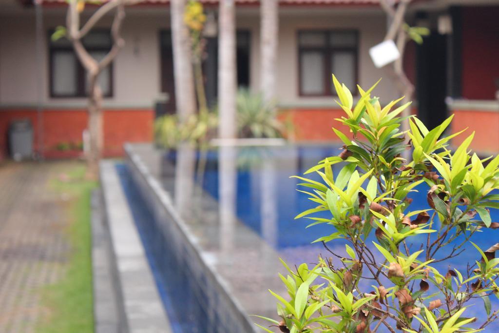 Hotel Puri Ganesh Legian Zewnętrze zdjęcie
