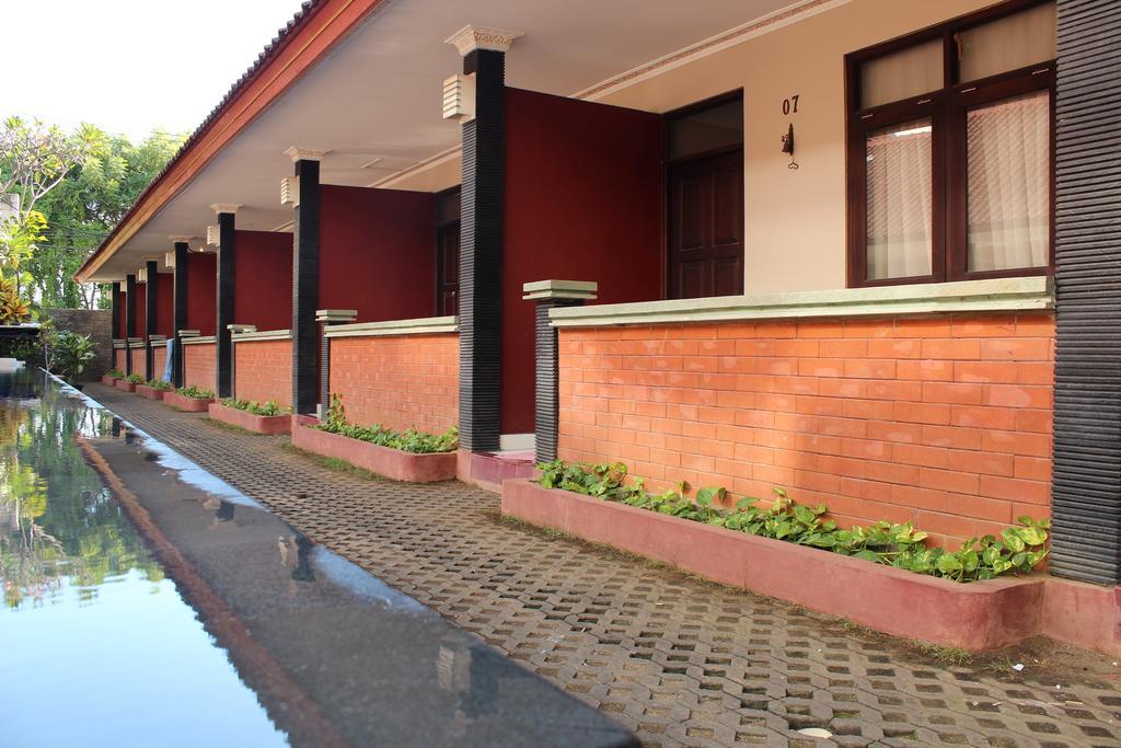Hotel Puri Ganesh Legian Zewnętrze zdjęcie