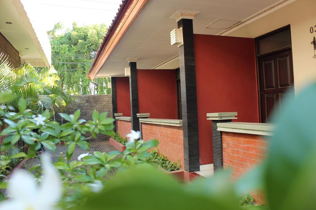 Hotel Puri Ganesh Legian Zewnętrze zdjęcie