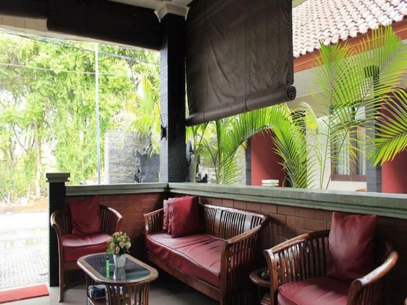 Hotel Puri Ganesh Legian Zewnętrze zdjęcie